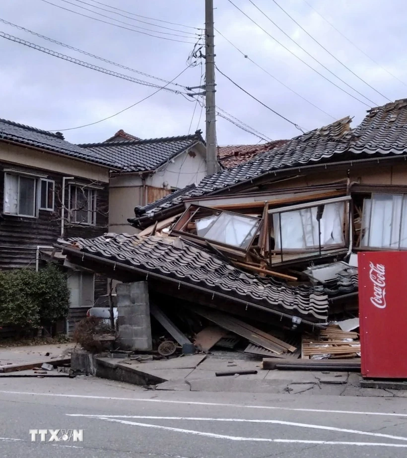 Nhật Bản: Động đất có độ lớn 6,2 làm rung chuyển thành phố Nishinoomote