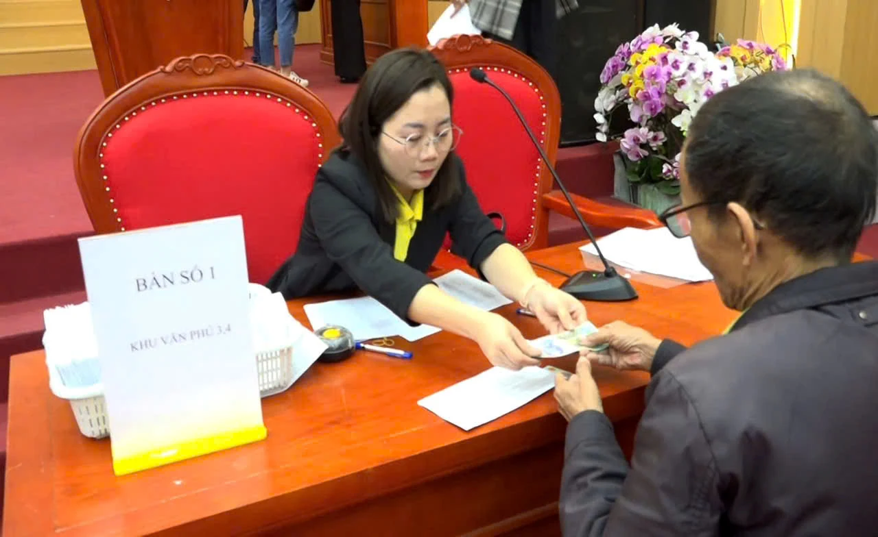 Gần 1.000 hộ dân được hỗ trợ tiền mặt khắc phục hậu quả cơn bão số 3