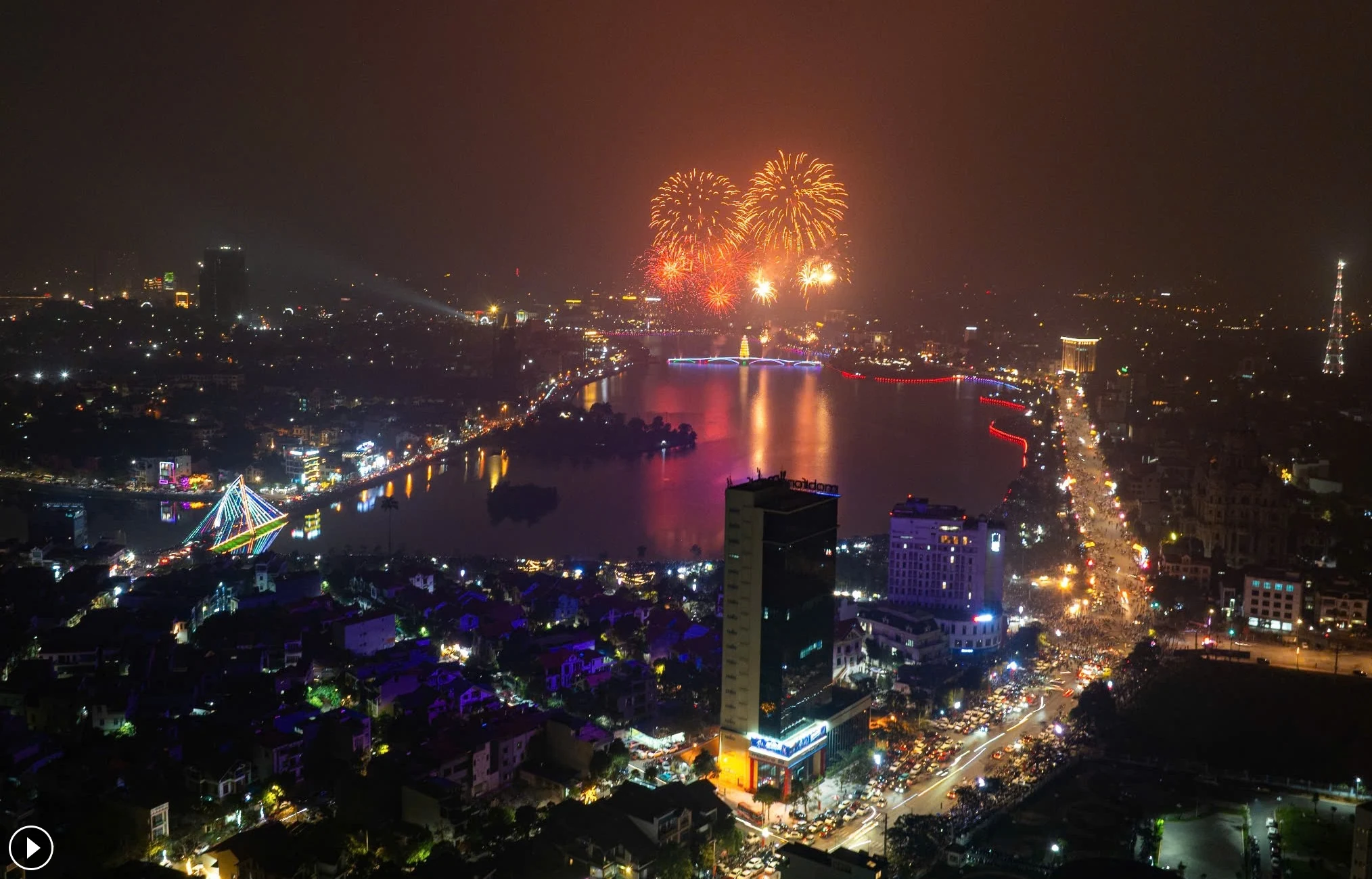 Chương trình nghệ thuật “Về miền lễ hội”