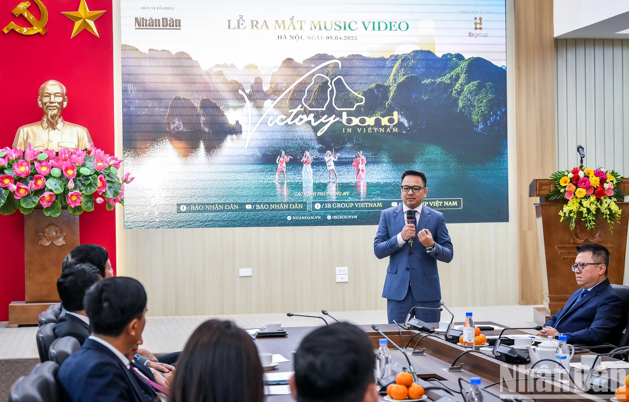 Báo Nhân Dân ra mắt video âm nhạc Victory - Bond in Vietnam