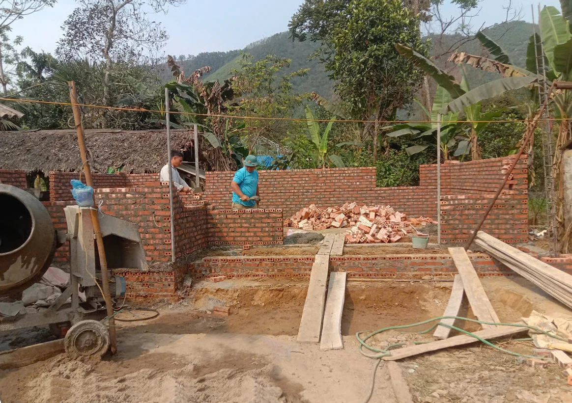 Chung sức xóa nhà tạm, nhà dột nát cho người dân vùng cao