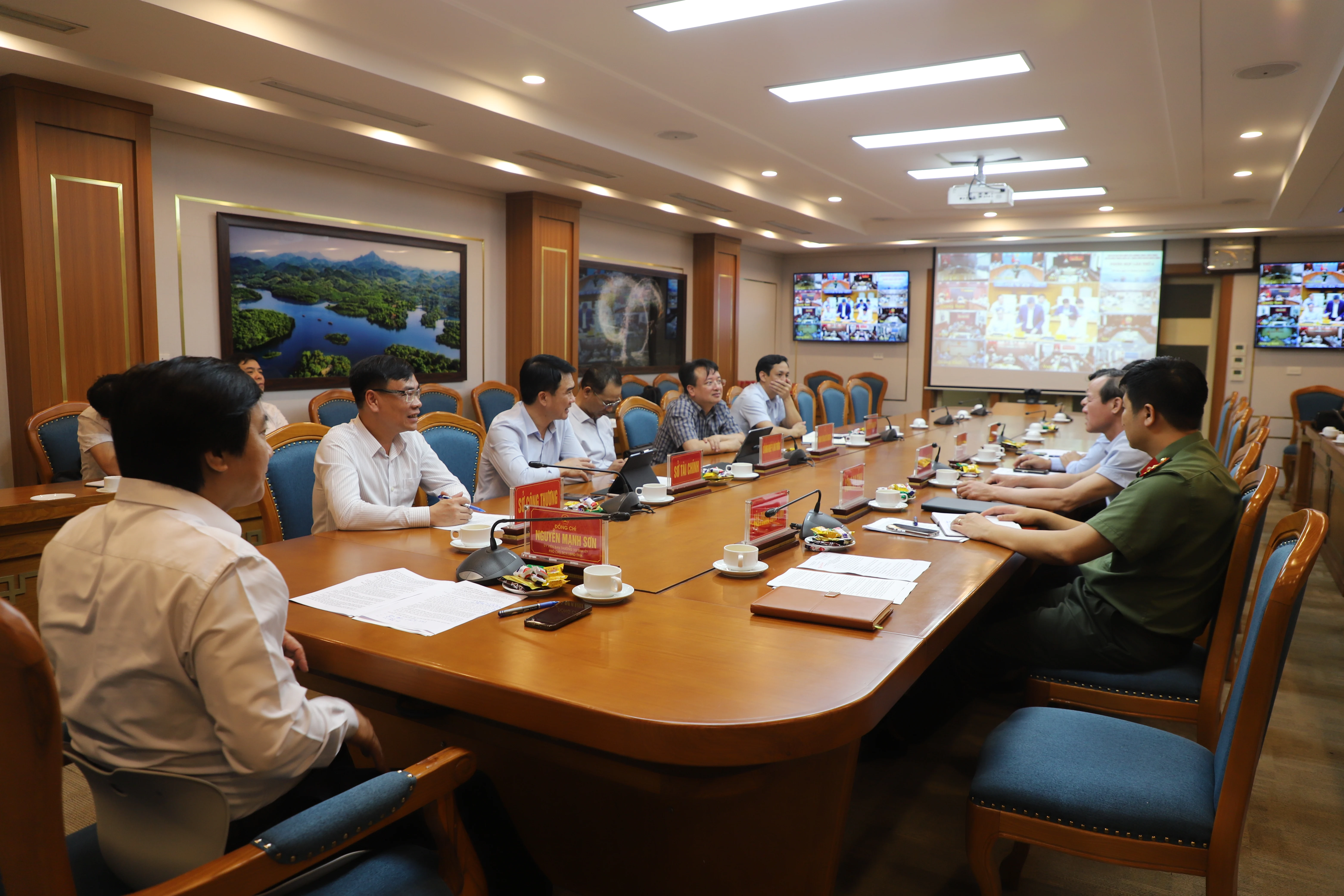 Họp Ban Chỉ đạo Nhà nước các chương trình, dự án trọng điểm ngành năng lượng