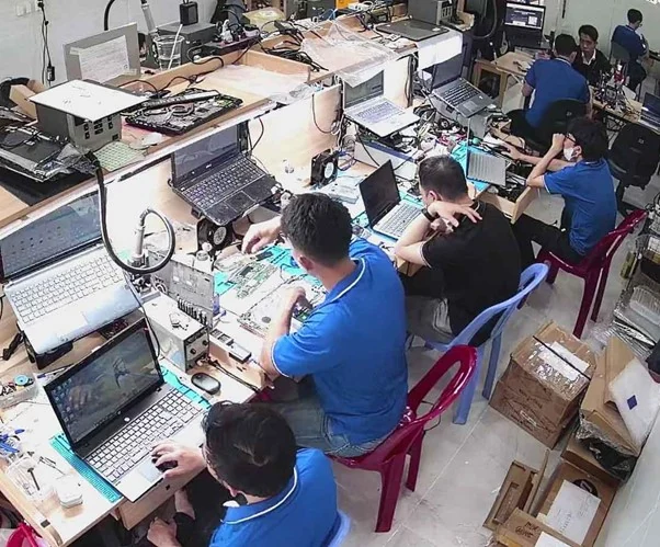 Thay ổ cứng Laptop – Tăng tốc gấp 5 lần, bảo hành đến 3 năm tại Laptop Viễn Chinh