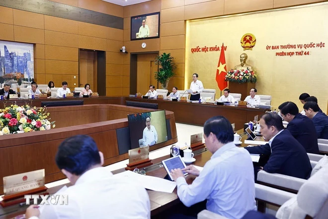 Ủy ban Thường vụ Quốc hội sẽ cho ý kiến, xem xét, quyết định 42 nhóm nội dung