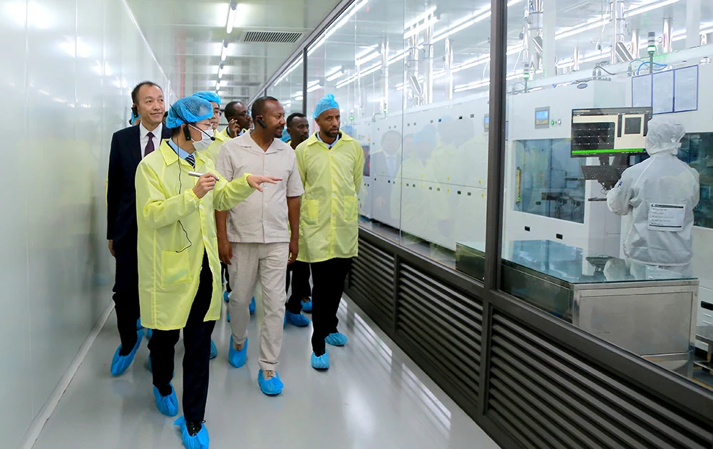 Thủ tướng Ethiopia thăm Công ty năng lượng mặt trời tại Phú Thọ