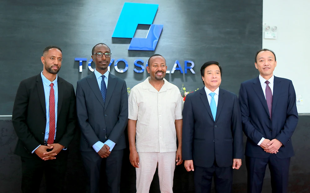 Thủ tướng Ethiopia thăm Công ty năng lượng mặt trời tại Phú Thọ