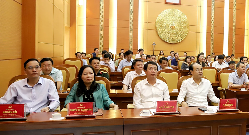 Gần 29.000 cán bộ, đảng viên nghe quán triệt, triển khai Nghị quyết Trung ương 11, khoá XIII