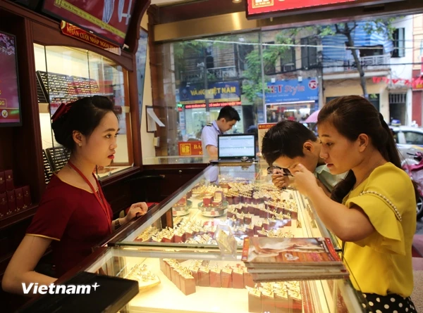 Giá vàng trong nước nhảy múa, tiến sát ngưỡng 114 triệu đồng mỗi lượng