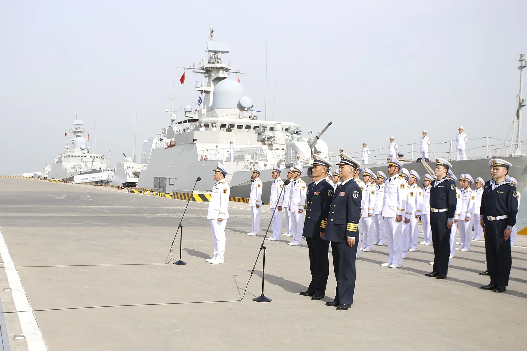 Hải quân Việt Nam và Trung Quốc tuần tra liên hợp trên vùng biển vịnh Bắc Bộ