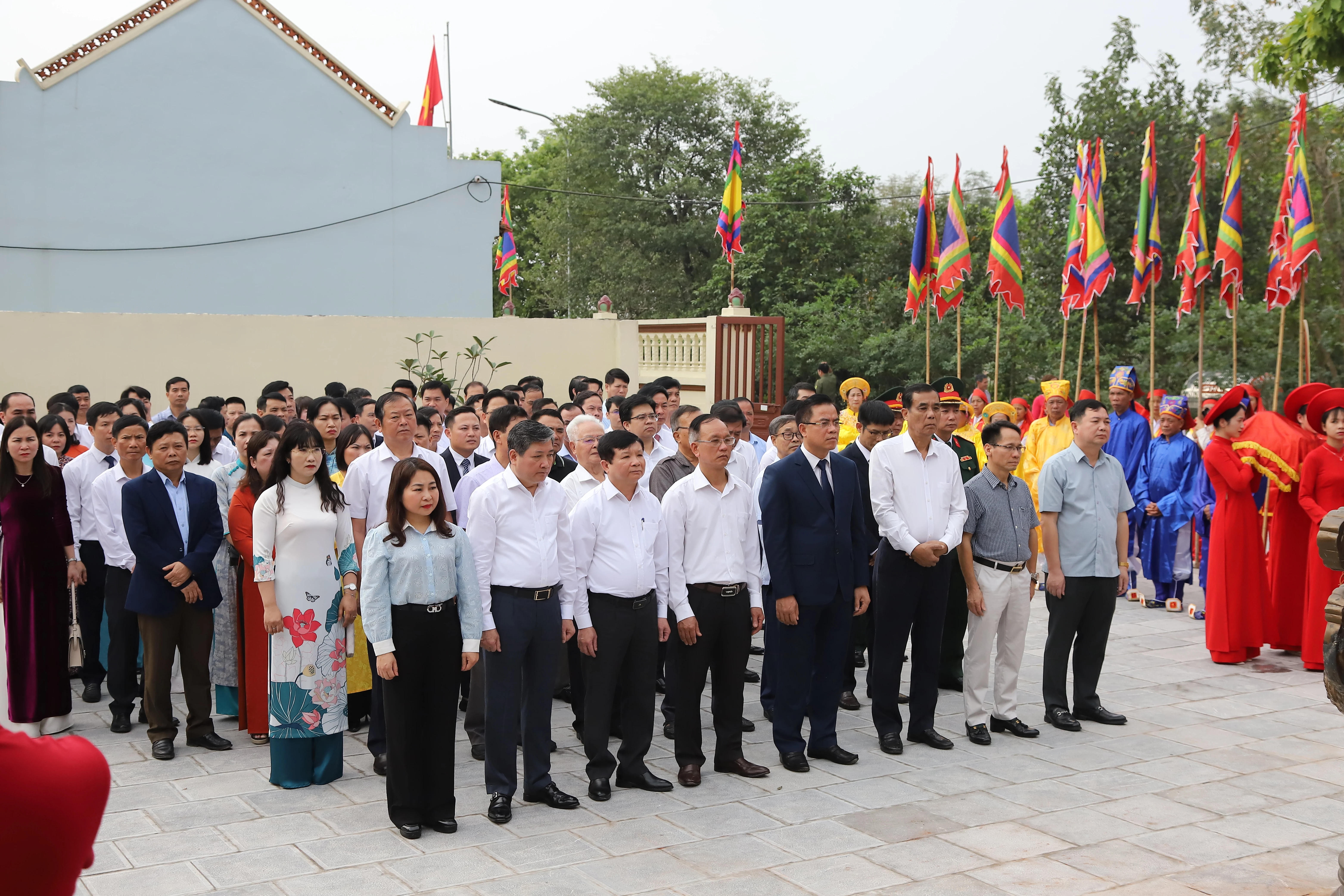 Lễ dâng hương giỗ Đức Vua Lý Nam Đế