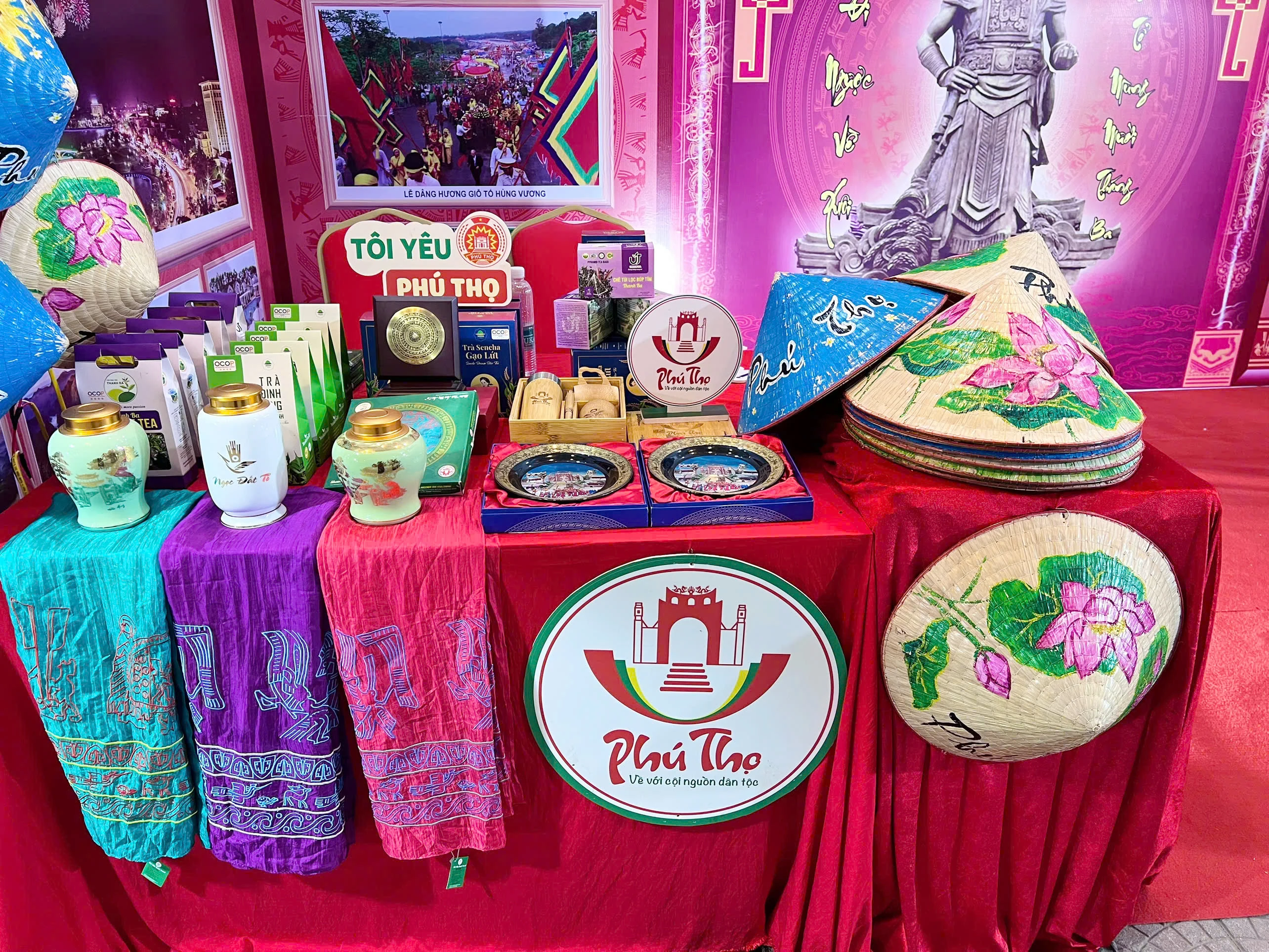 Phú Thọ tham gia triển lãm “Không gian du lịch, di sản văn hoá, danh thắng và sản phẩm thủ công truyền thống”