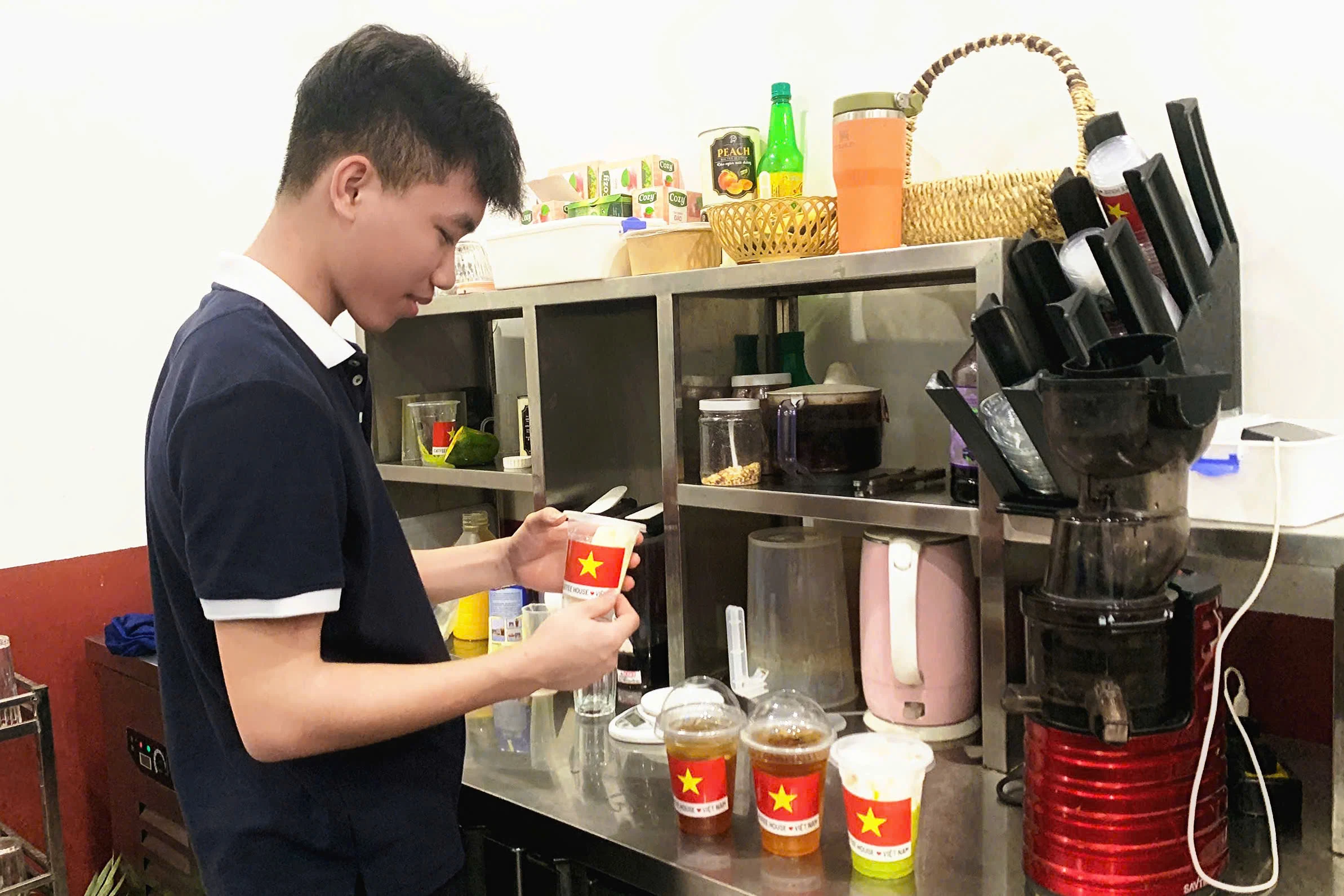 Lòng yêu nước thời bình: Khi những thứ bình dị làm nên điều vĩ đại