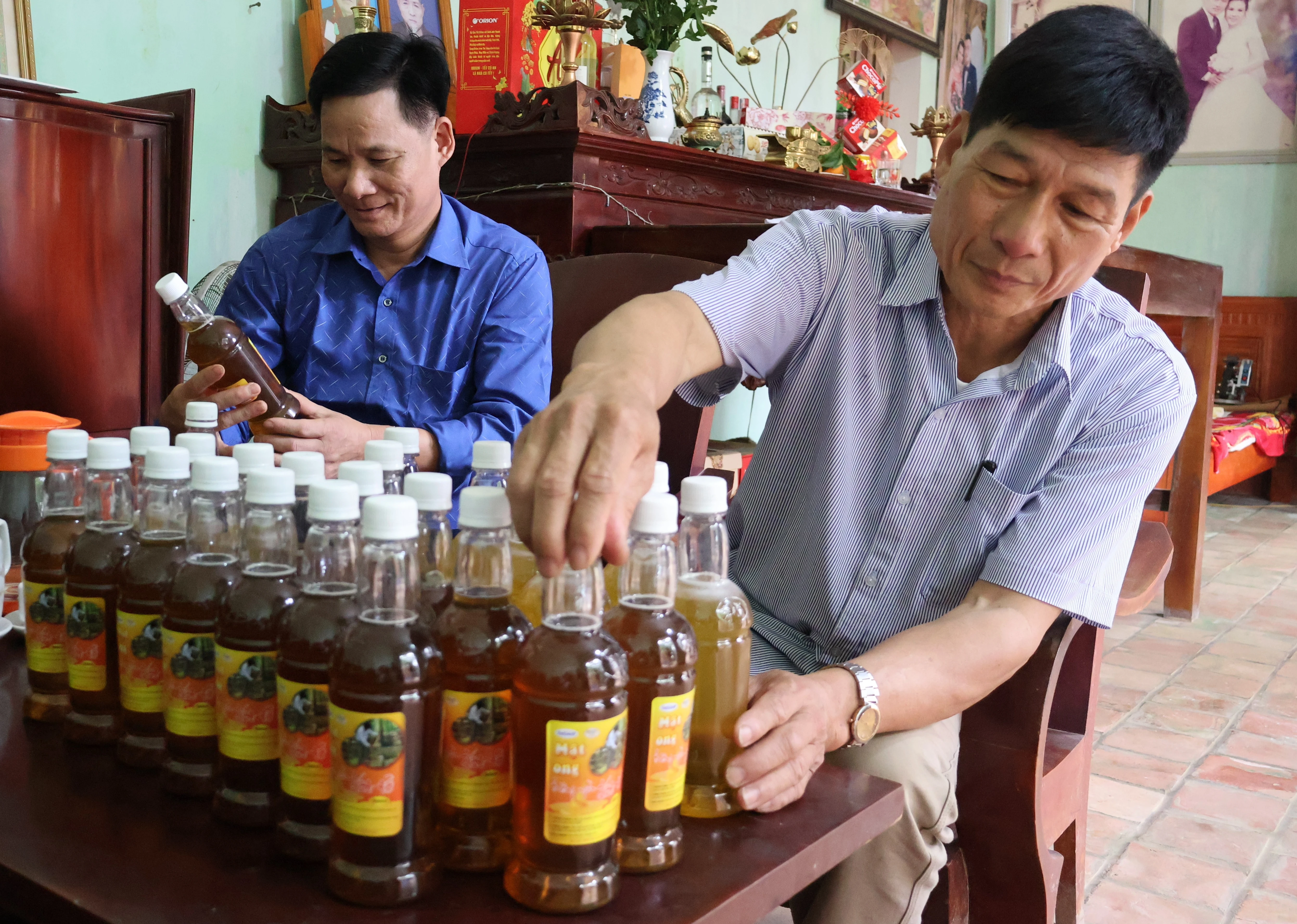 Mật ong Hương ngàn Đất Tổ