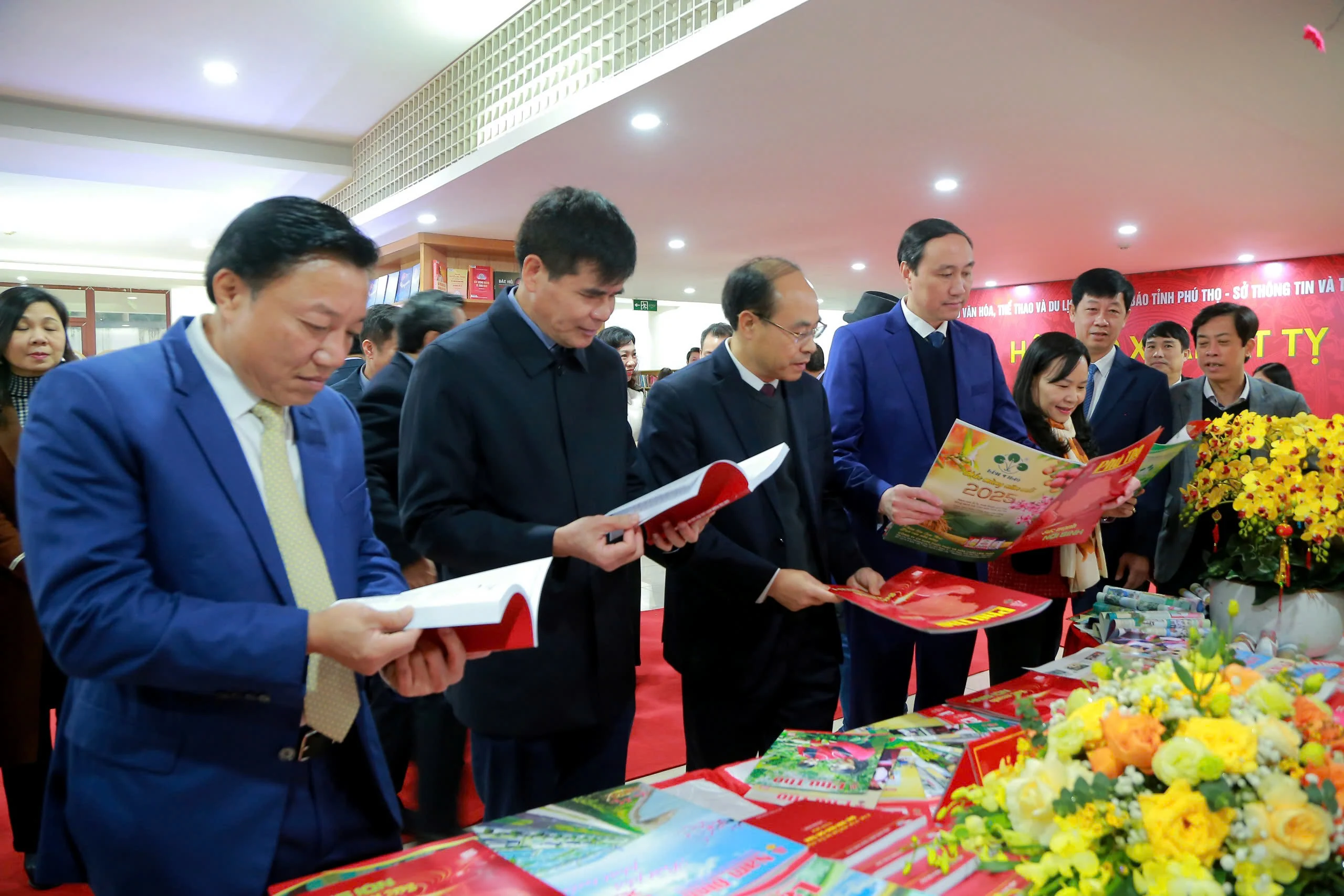 Thời cơ mới, vận hội mới