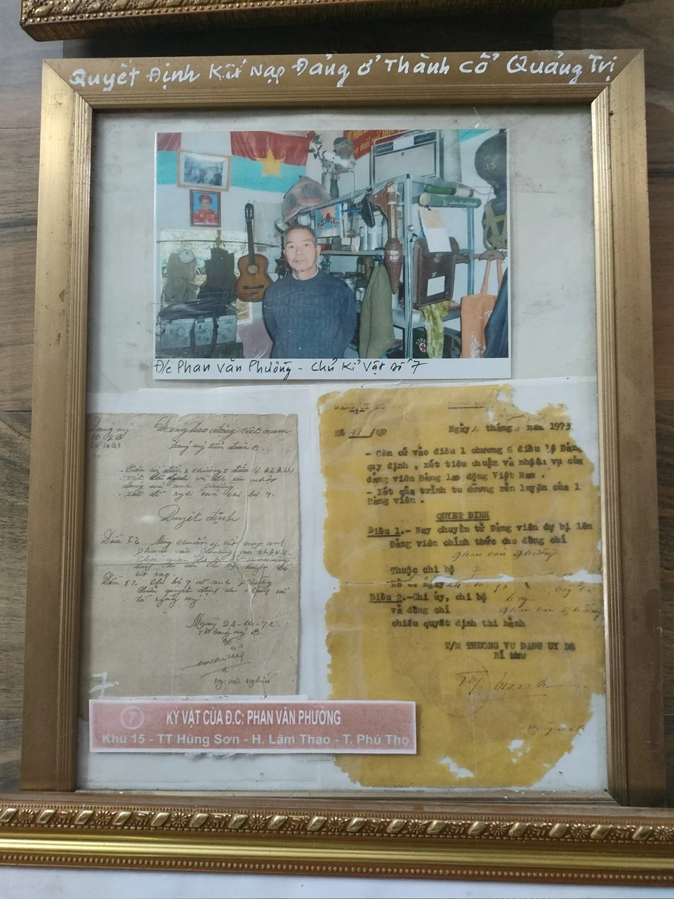 Chạm vào ký ức