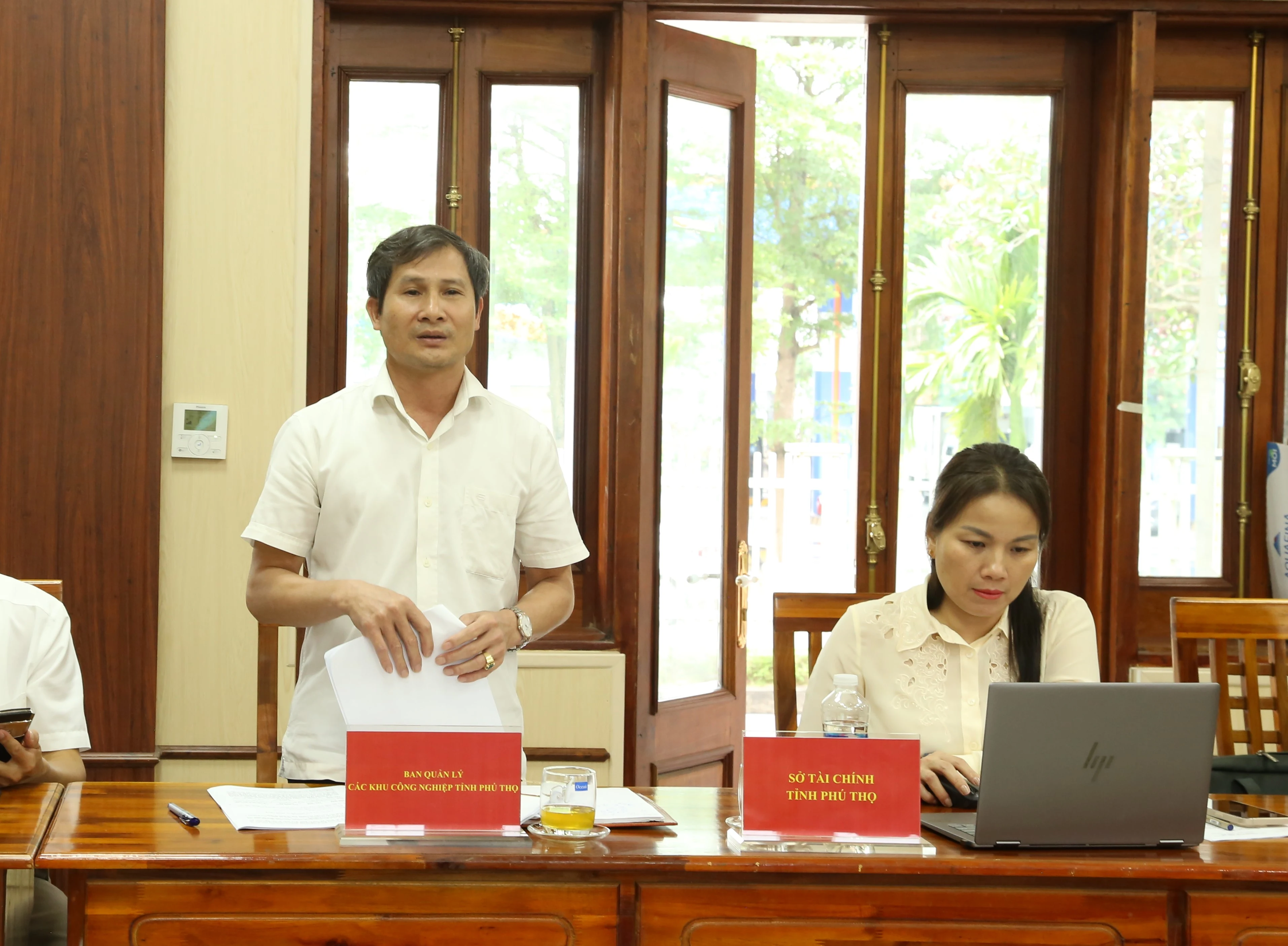 Lấy ý kiến tham gia vào dự án Luật Doanh nghiệp (sửa đổi) và Luật Thuế thu nhập doanh nghiệp (sửa đổi)