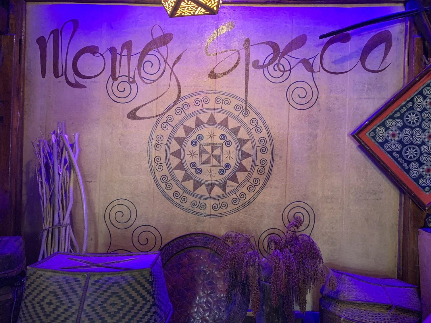 Người Mông ở Pà Cò phát huy nghề làm giấy giang truyền thống