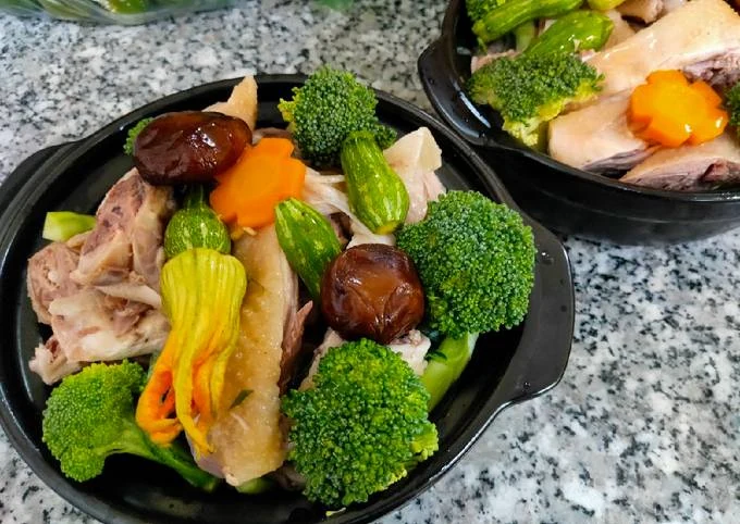 Những thực phẩm dễ gây tăng cân trong bữa tiệc