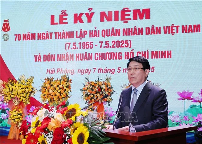 Hải quân phát huy truyền thống làm chủ vùng biển, quyết chiến, quyết thắng