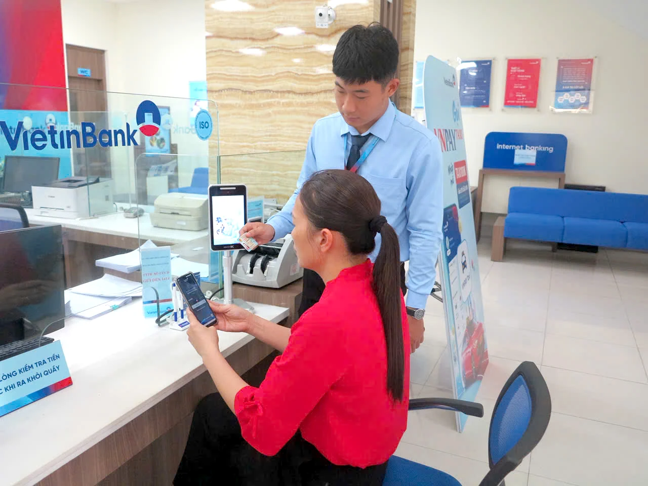 Thi đua đổi mới sáng tạo, chuyển đổi số