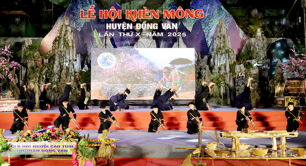 Một thập kỷ góp phần lan tỏa tiếng khèn Mông