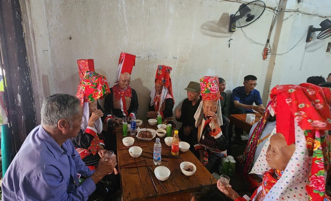 Hội Kiêng Gió - Tiếng gọi từ lòng núi của người Dao Thanh Phán