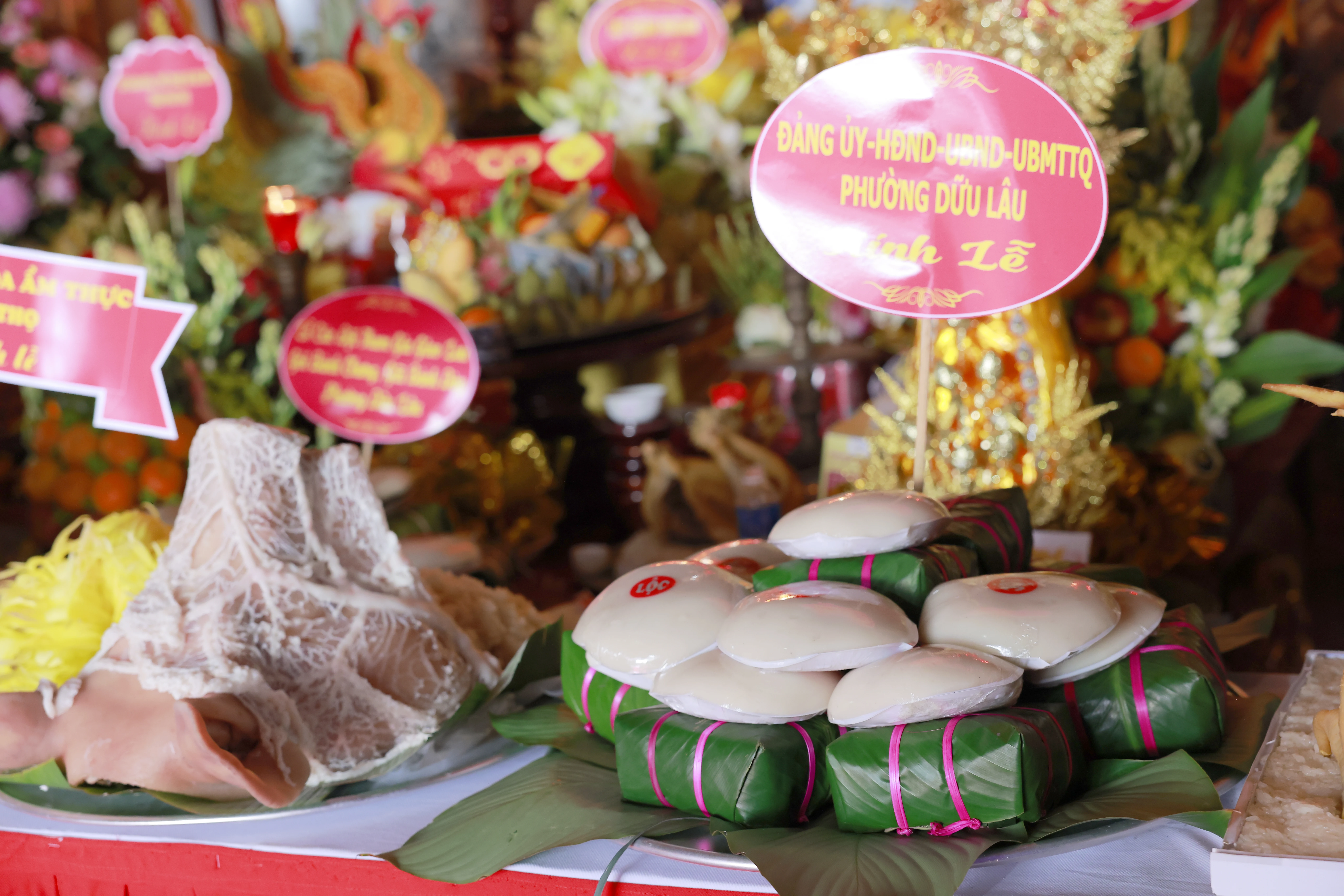 Thảo thơm tấm bánh dâng Vua