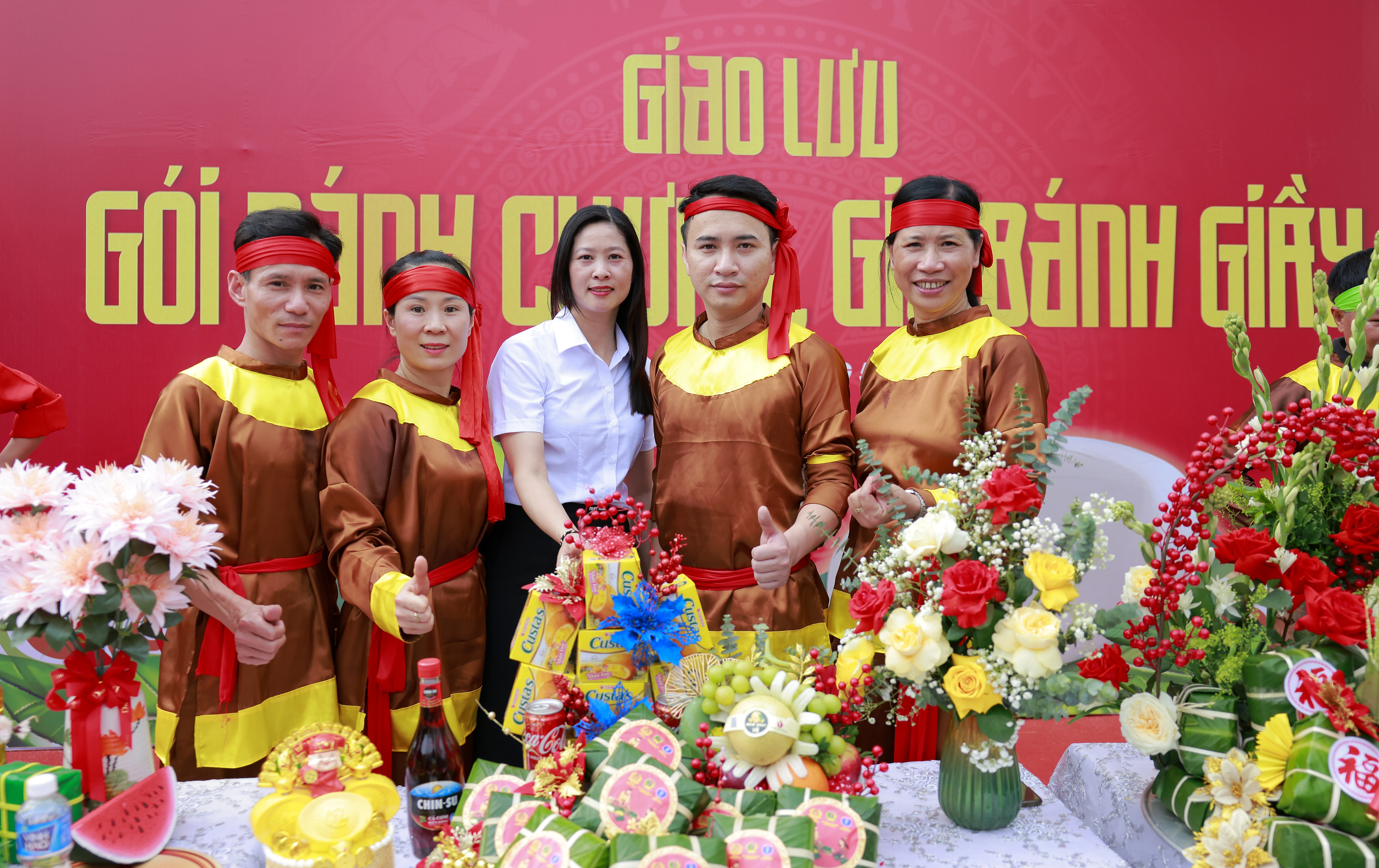 Thảo thơm tấm bánh dâng Vua