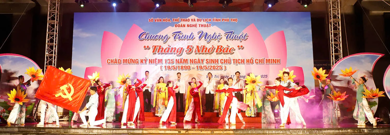 Chương trình nghệ thuật Tháng 5 nhớ Bác”