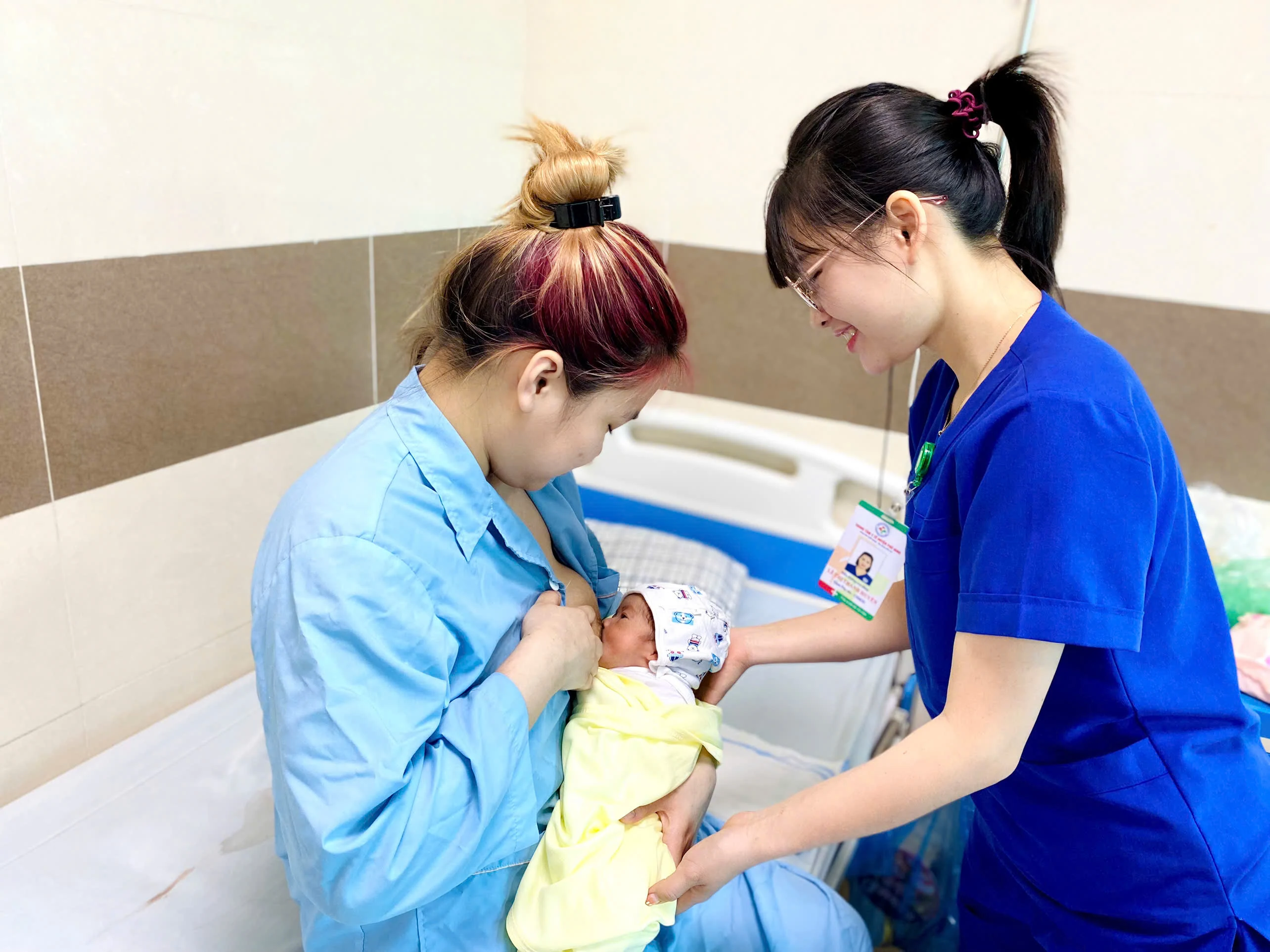 Cứu thành công thai nhi ngôi ngược sa chi hiếm gặp