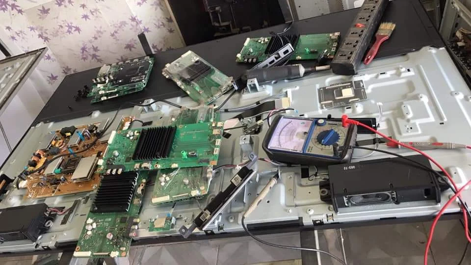 Điện tử điện lạnh Bá Thành: Sửa tivi tại nhà Đà Nẵng, dịch vụ tận tâm