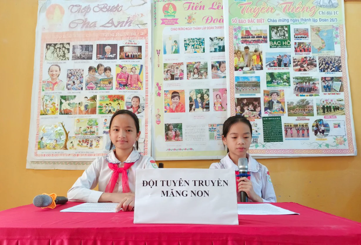 Những “tuyên truyền viên” măng non