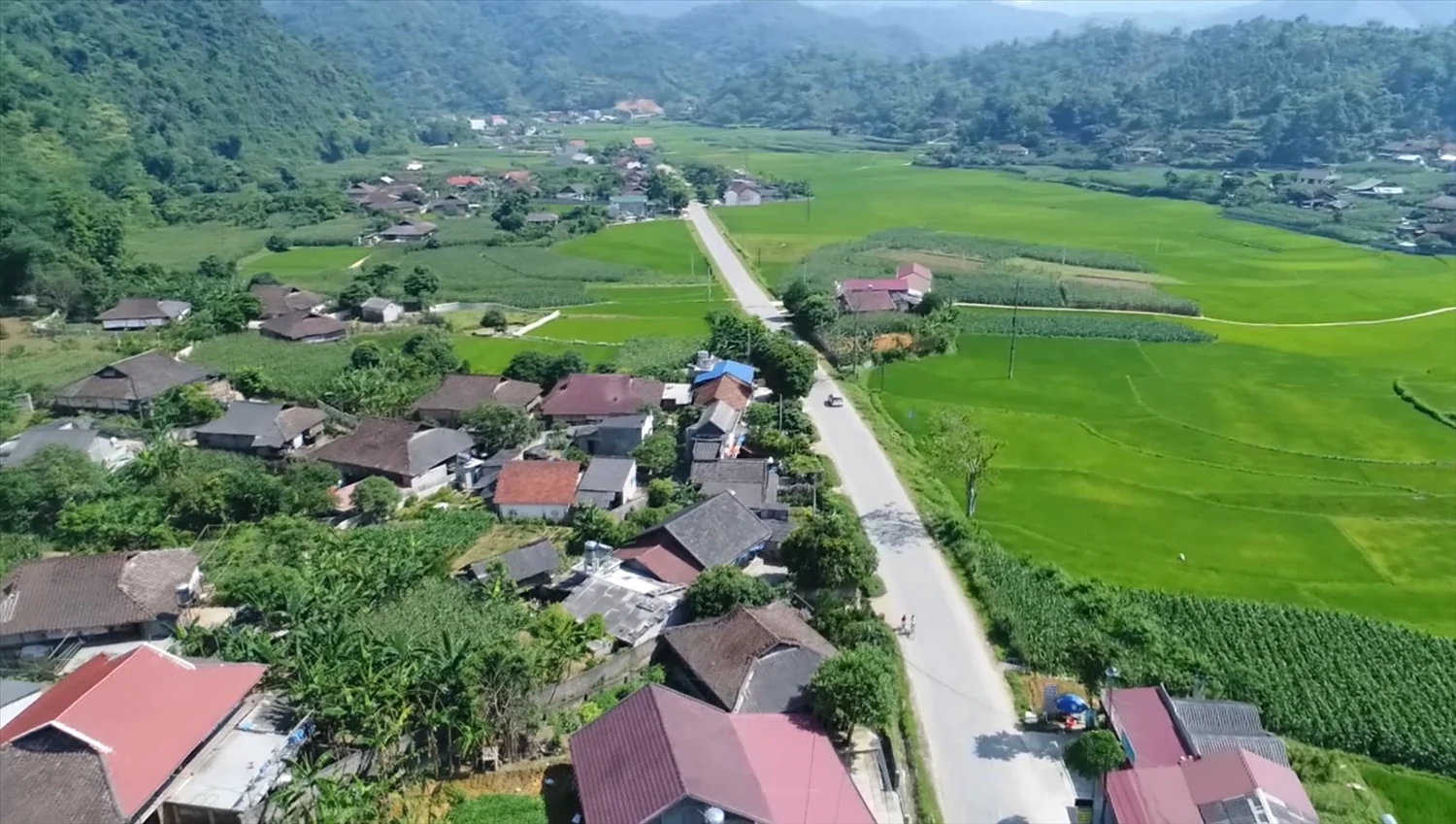 Bình Gia (Lạng Sơn): Huy động các nguồn lực ưu tiên đầu tư cơ sở hạ tầng