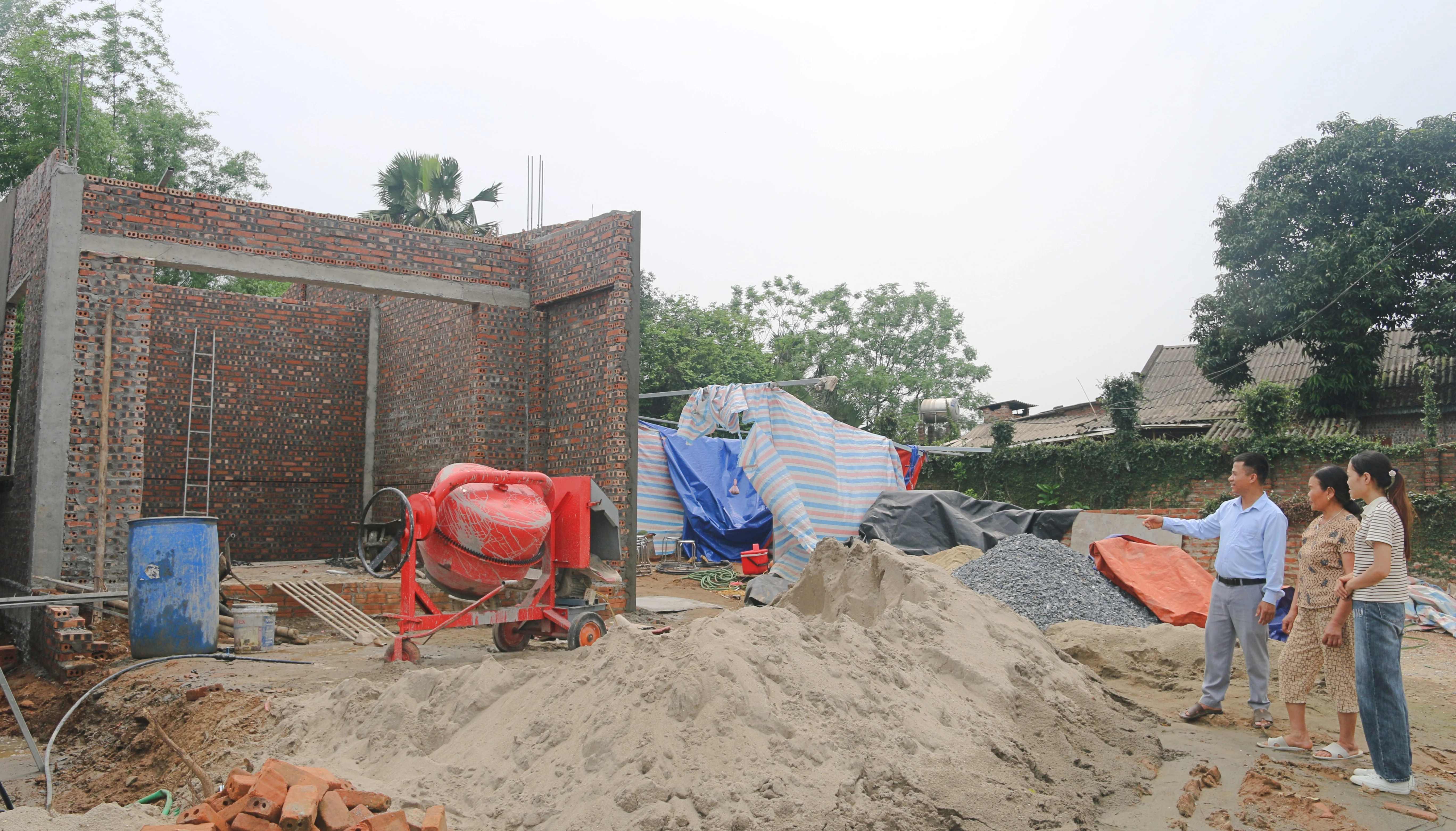 Cẩm Khê tập trung xóa nhà tạm, nhà dột nát