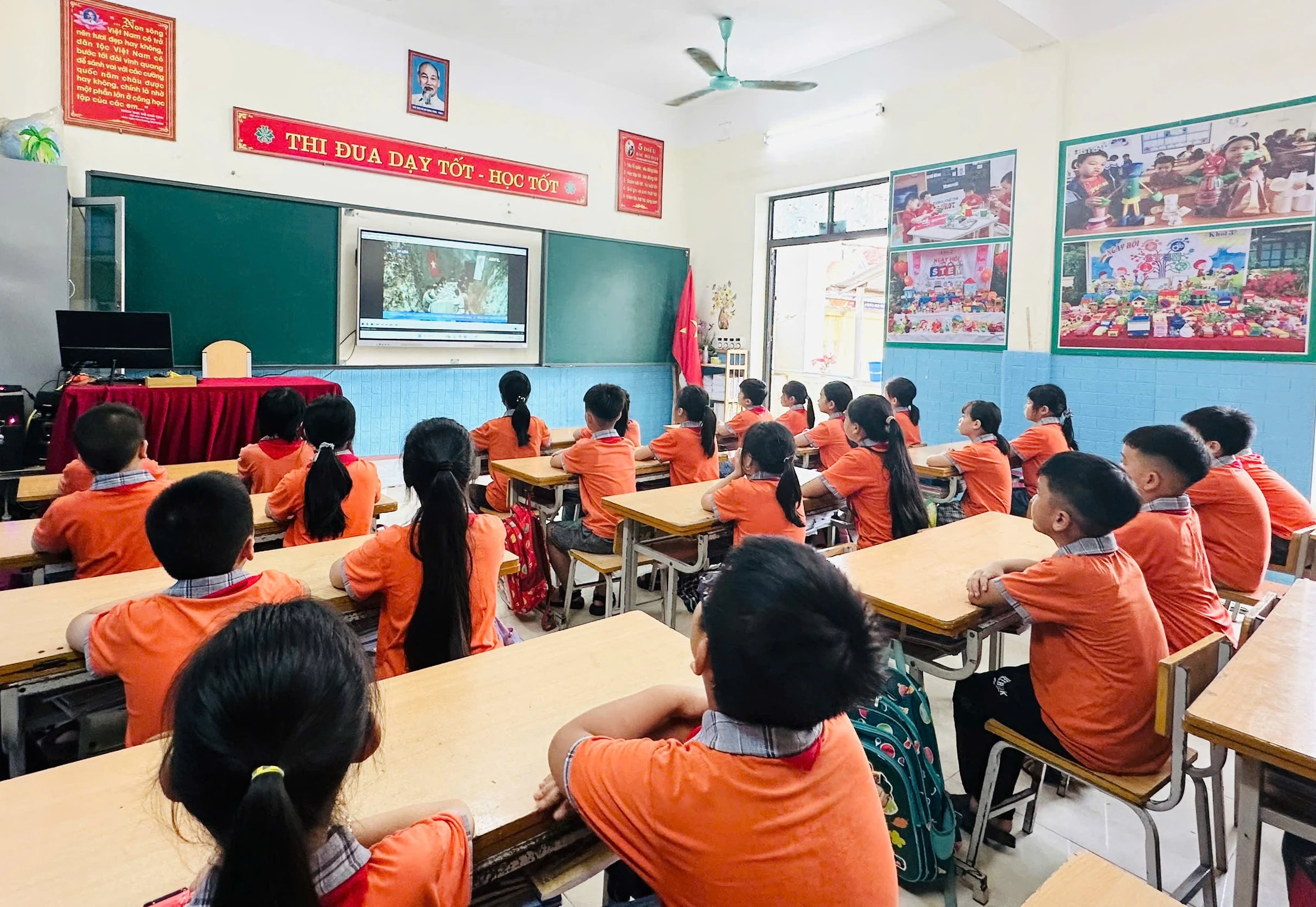 Các trường học tổ chức nhiều hoạt động kỷ niệm sinh nhật Bác