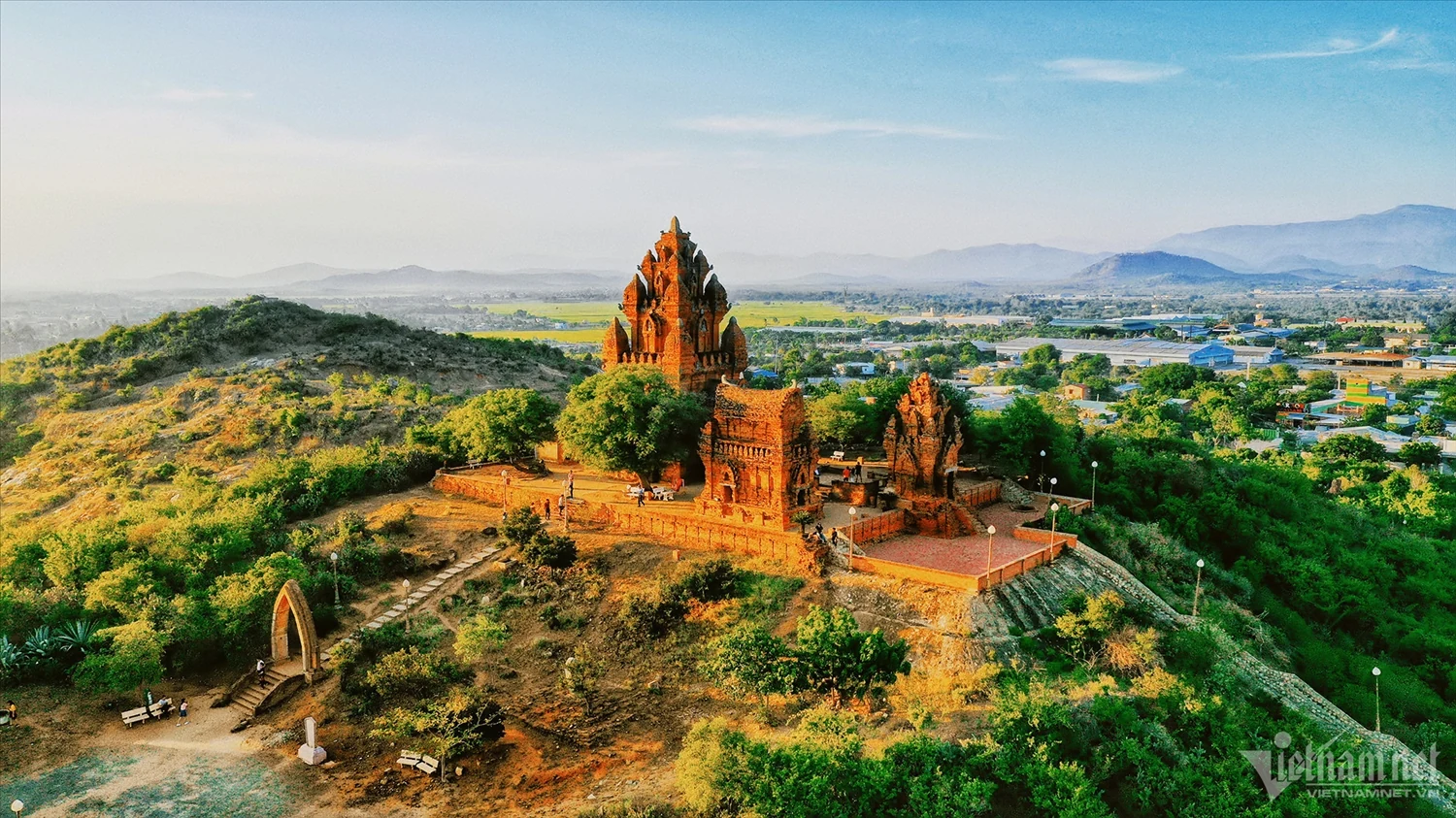 Đền tháp Po Klong Garai: Biểu tượng vững bền của văn hóa Chăm