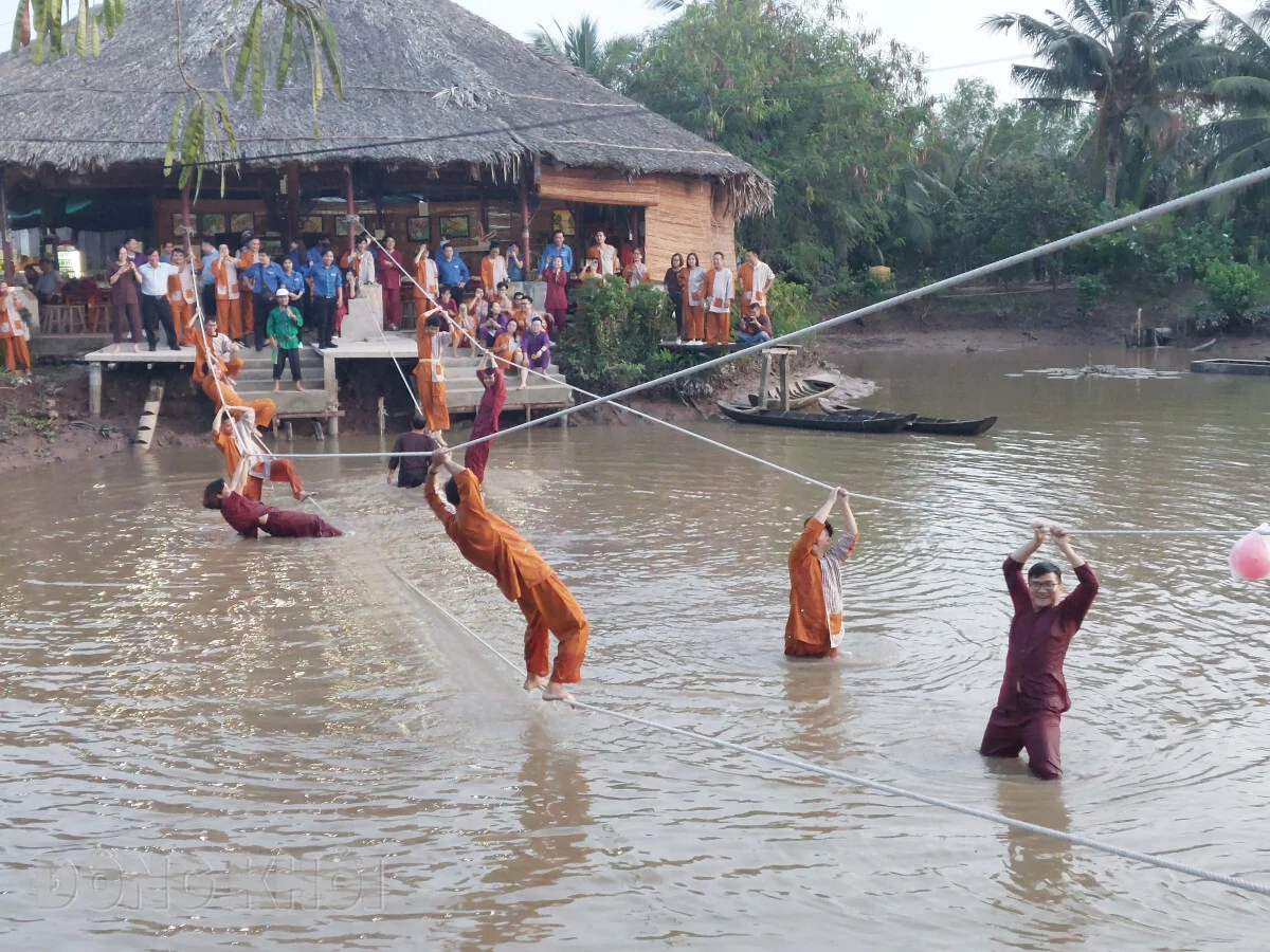 Đẩy mạnh phát triển du lịch cộng đồng bền vững