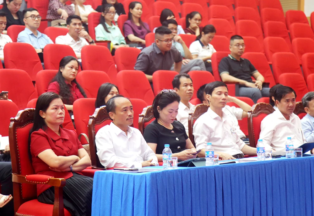 Ứng dụng AI trong hỗ trợ pháp lý cho doanh nghiệp