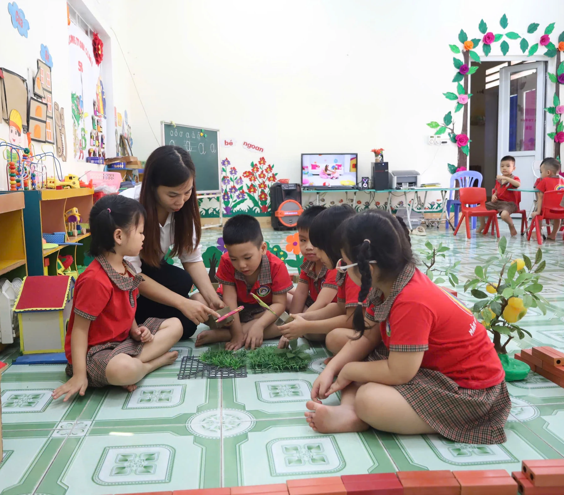 Thêm động lực cho giáo viên mầm non từ chính sách mới