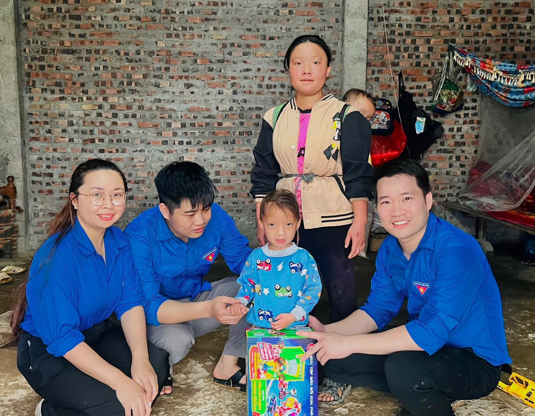 Bảo vệ, chăm sóc, giáo dục trẻ em - nhìn từ vai trò của tổ chức Đoàn