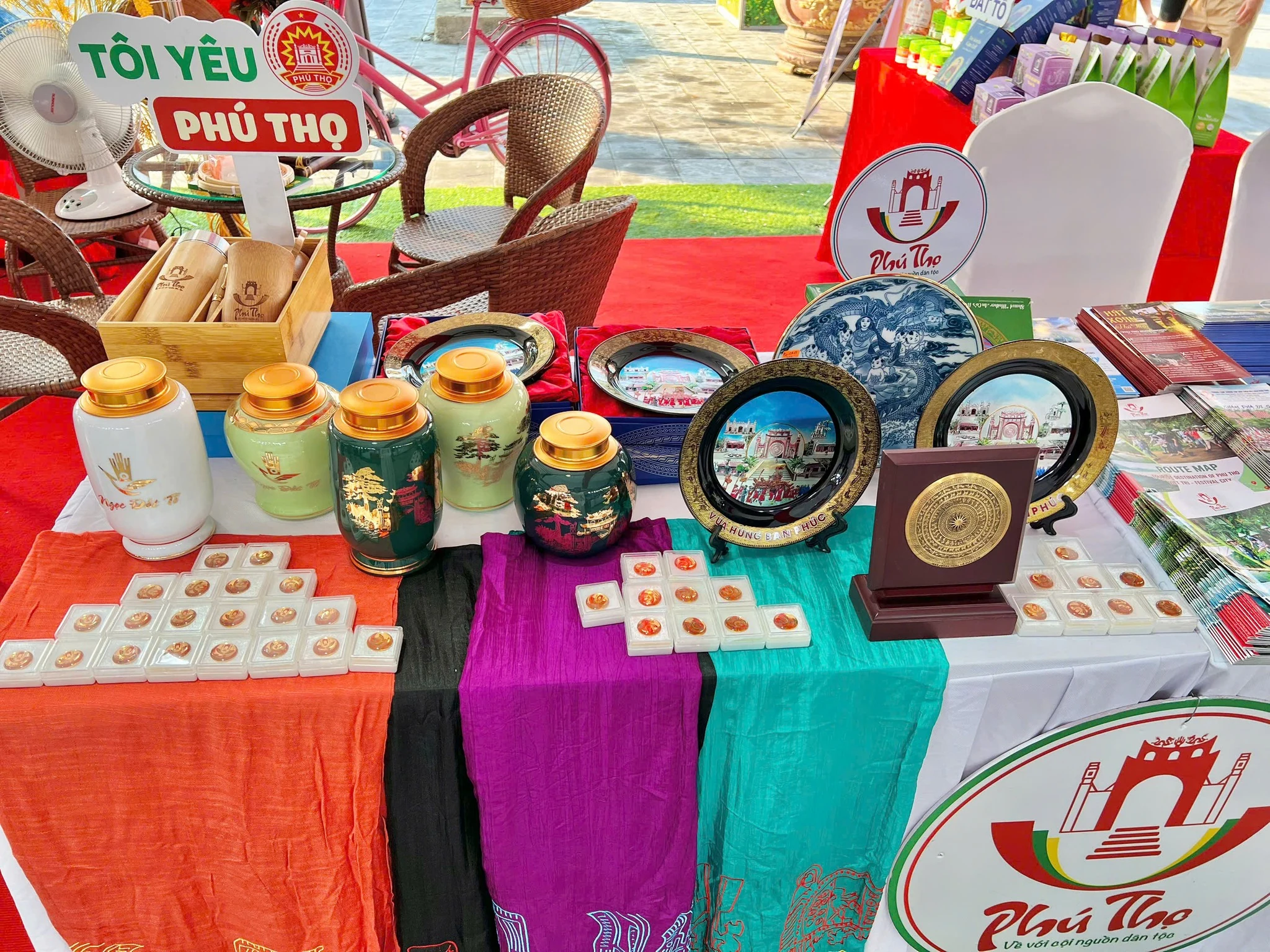 Phú Thọ tham gia Hội chợ Du lịch Quốc tế Lào Cai