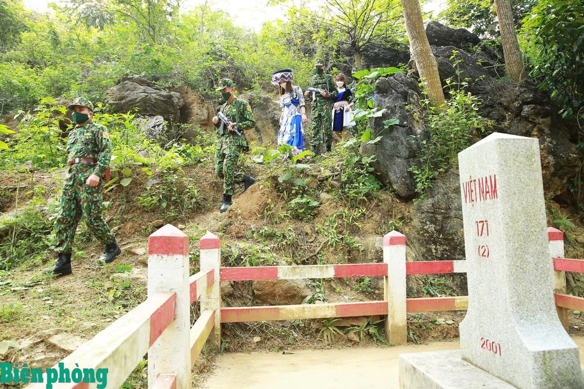 Dấu chân người lính Biên phòng giữa non cao Si Ma Cai