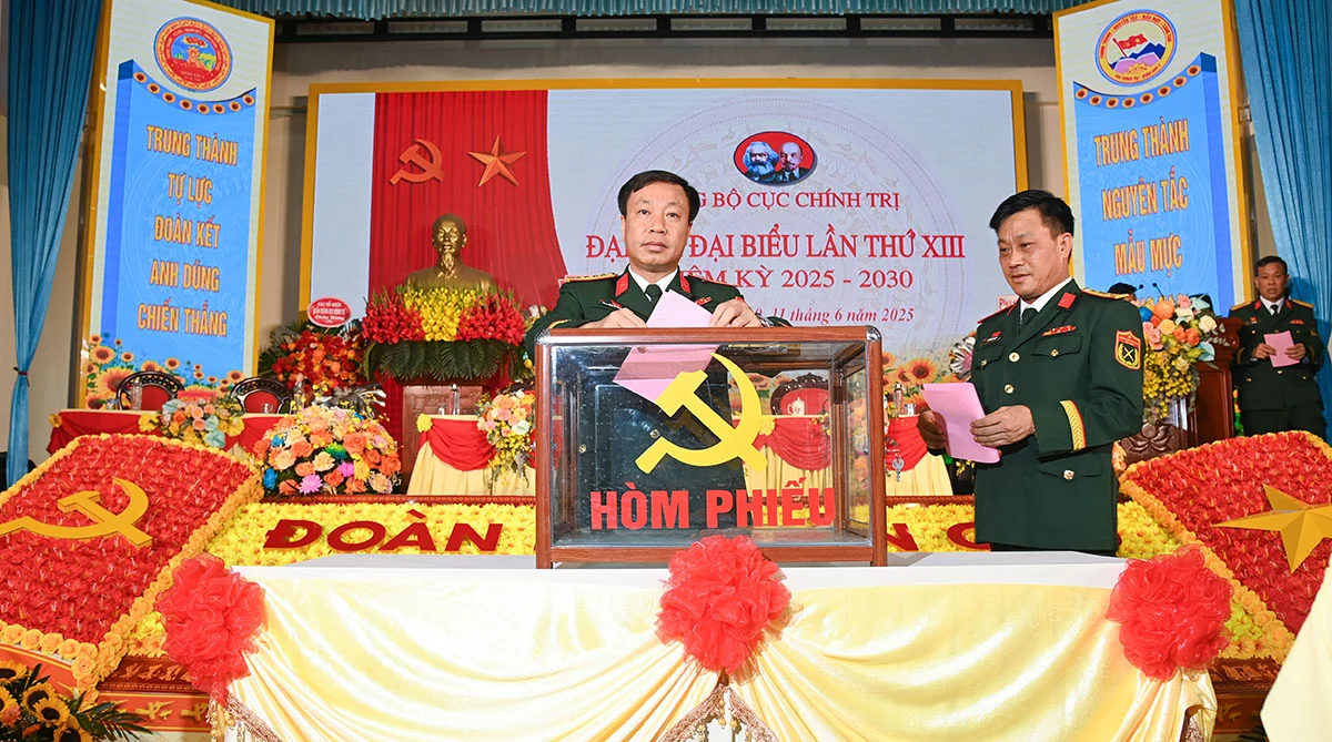 Đại hội Đảng bộ Cục Chính trị Quân khu 2 lần thứ XIII, nhiệm kỳ 2025-2030