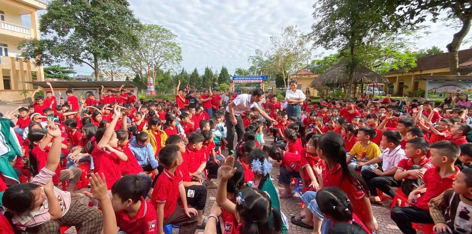 Thúc đẩy quyền tham gia của trẻ em