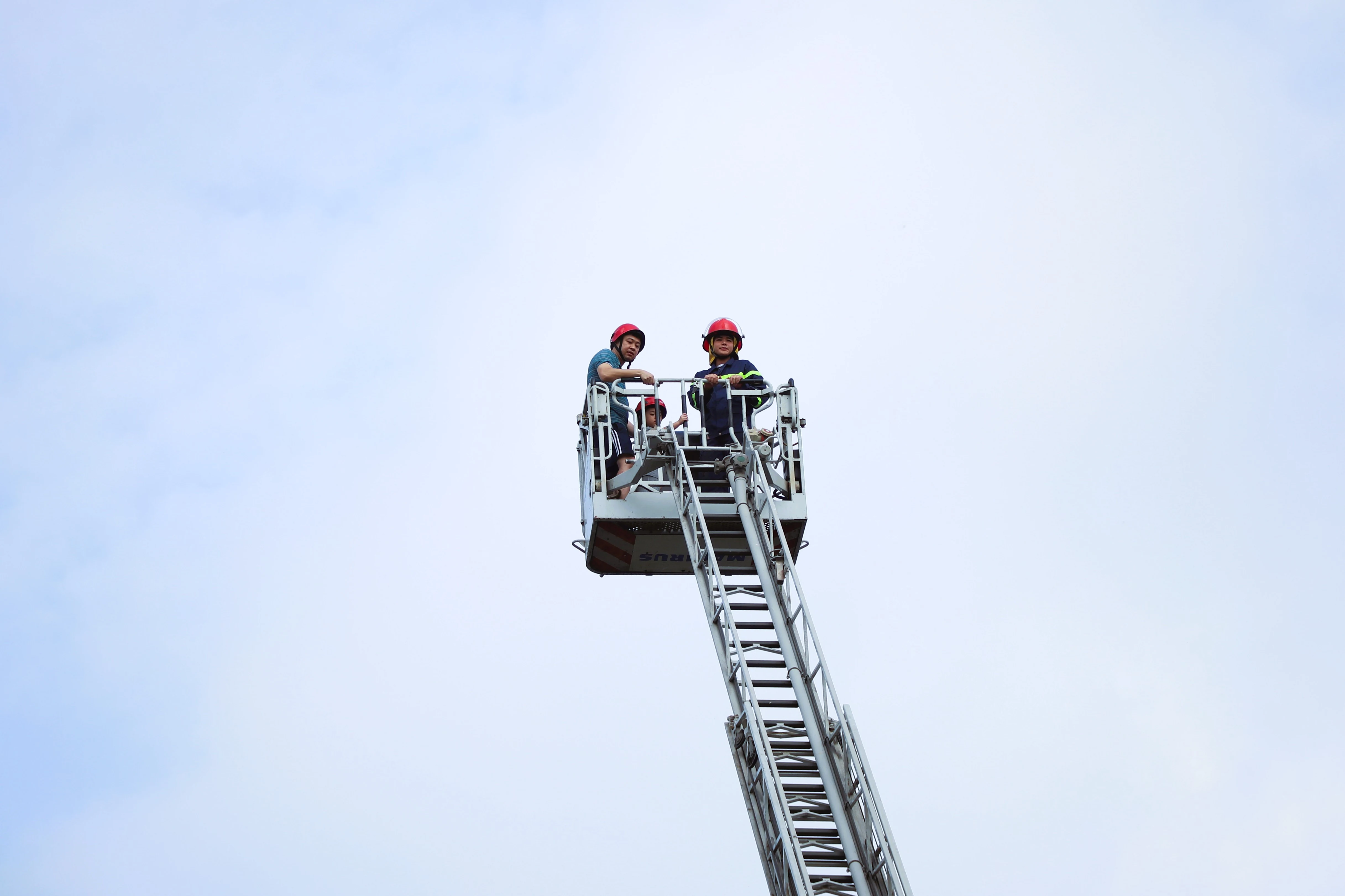 Một ngày trải nghiệm tại Trung tâm giáo dục cộng đồng về phòng cháy chữa cháy và cứu nạn cứu hộ