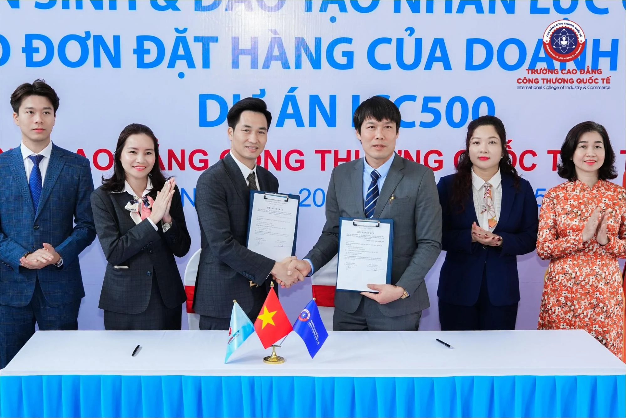 Học tiếng Trung Quốc dễ hay khó? Cơ hội việc làm cho ngành ngôn ngữ Trung