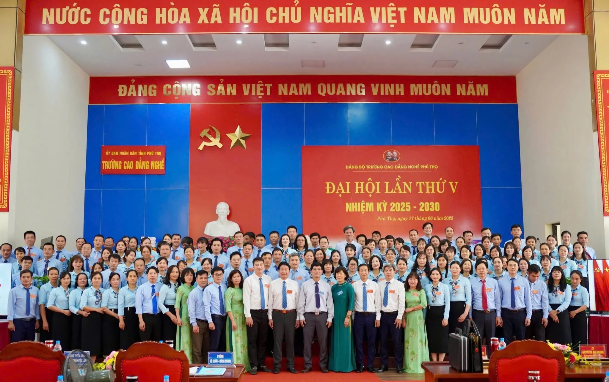 Đại hội Đảng bộ lần thứ V Trường Cao đẳng nghề Phú Thọ