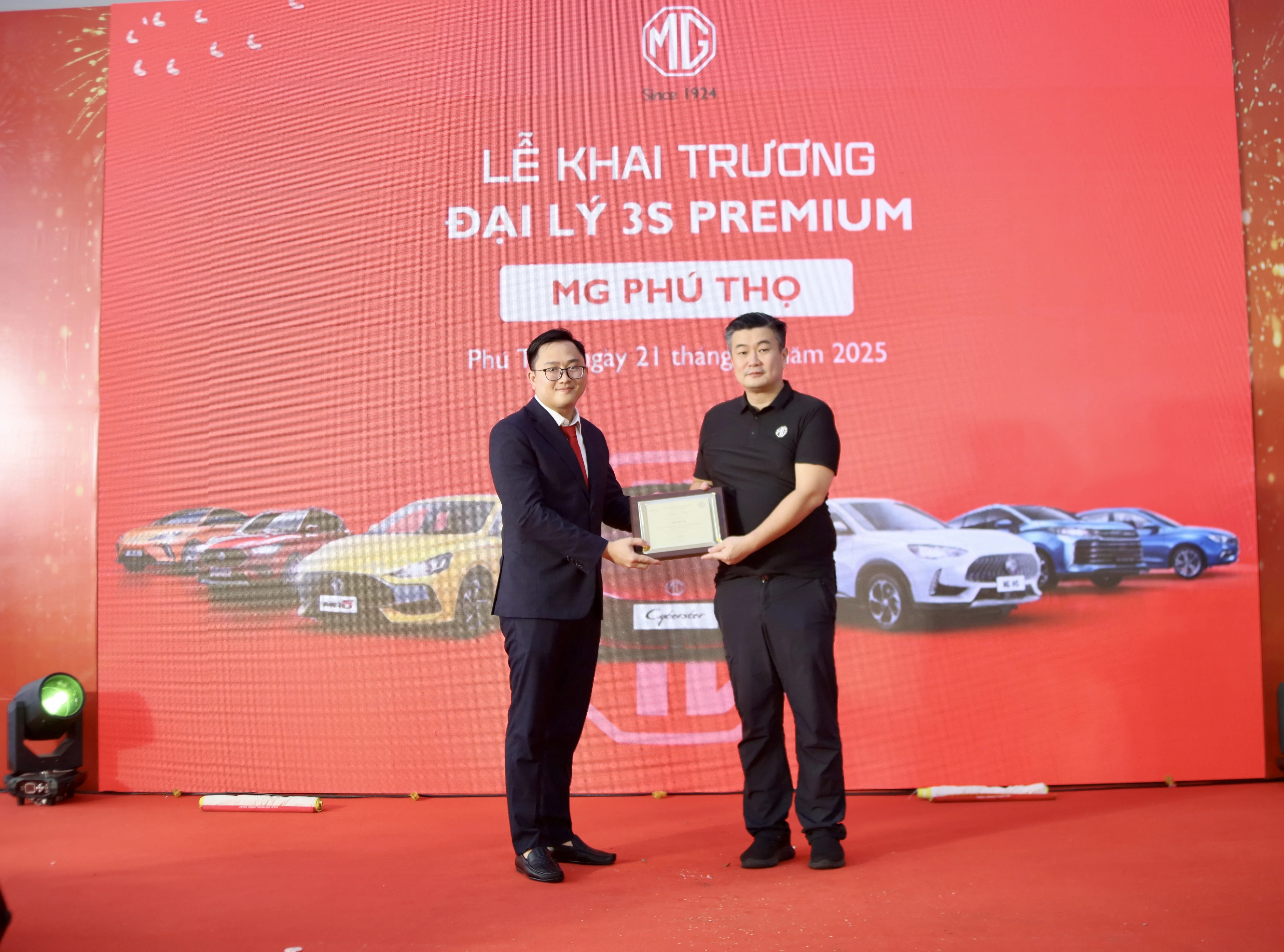 Khai trương Đại lý 3S Premium MG Phú Thọ