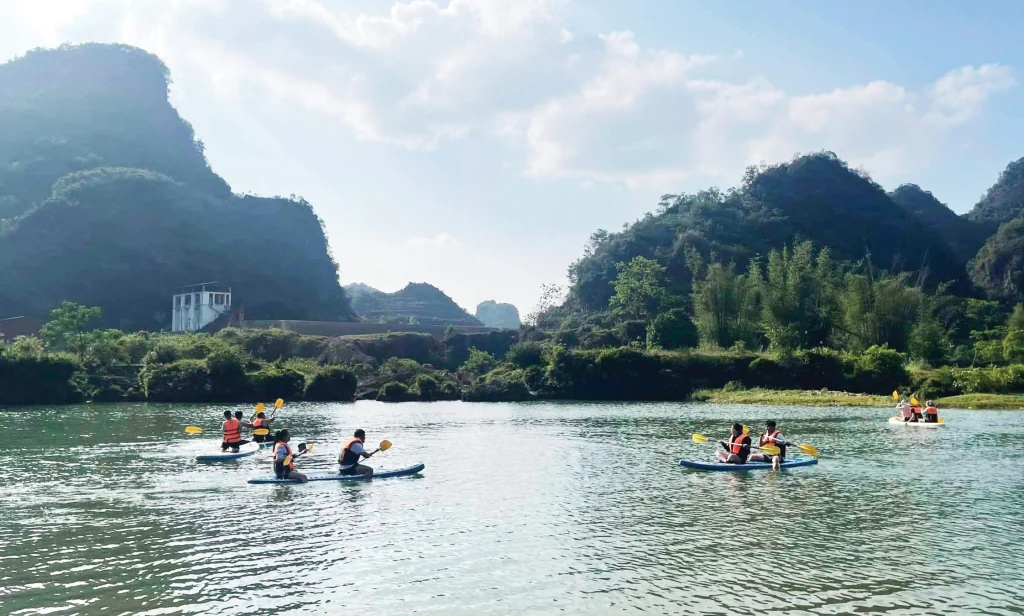 Hành trình “chữa lành” giữa đại ngàn xanh
