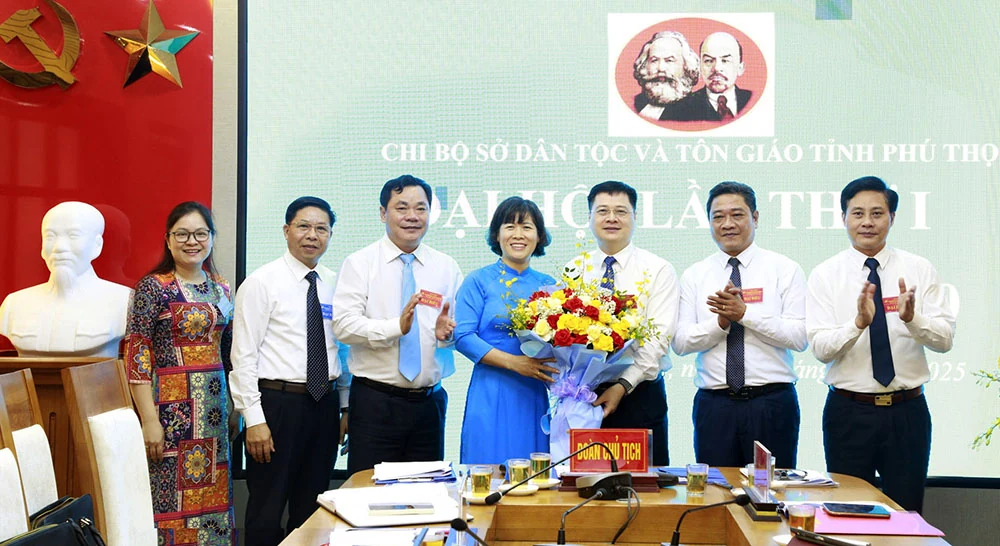 Đại hội Chi bộ Sở Dân tộc và Tôn giáo